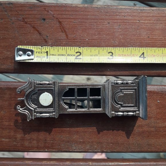 Mini Dollhouse Clock Cast Iron Pencil Sharpener Vintage Grandfather Clock - Picture 5 of 11